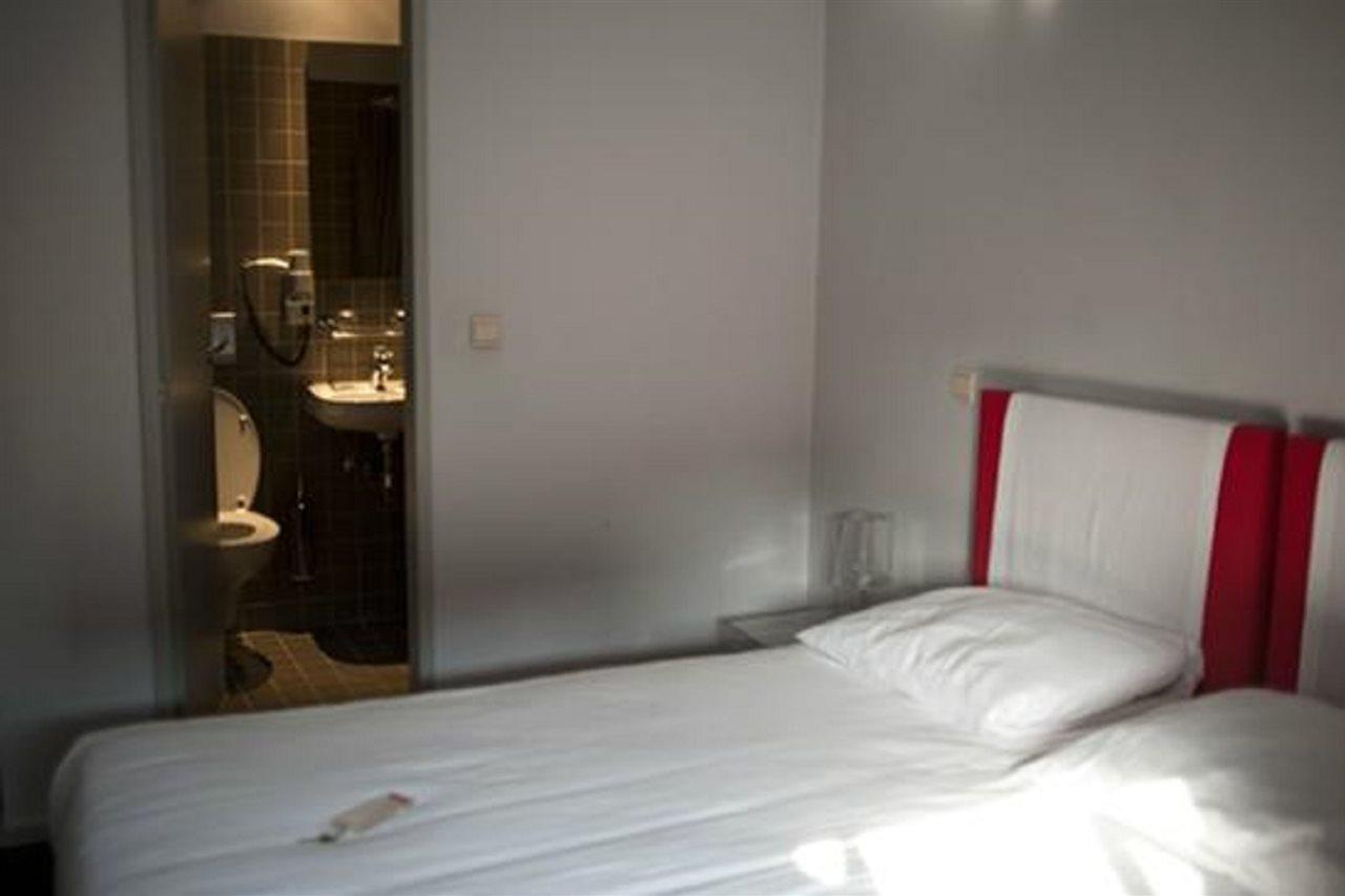Monty Small Design Hotel Woluwe-Saint-Lambert Экстерьер фото