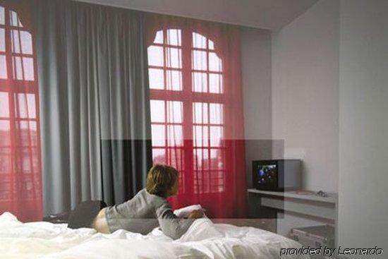 Monty Small Design Hotel Woluwe-Saint-Lambert Номер фото