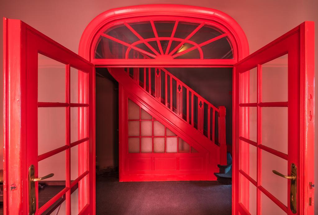 Monty Small Design Hotel Woluwe-Saint-Lambert Экстерьер фото