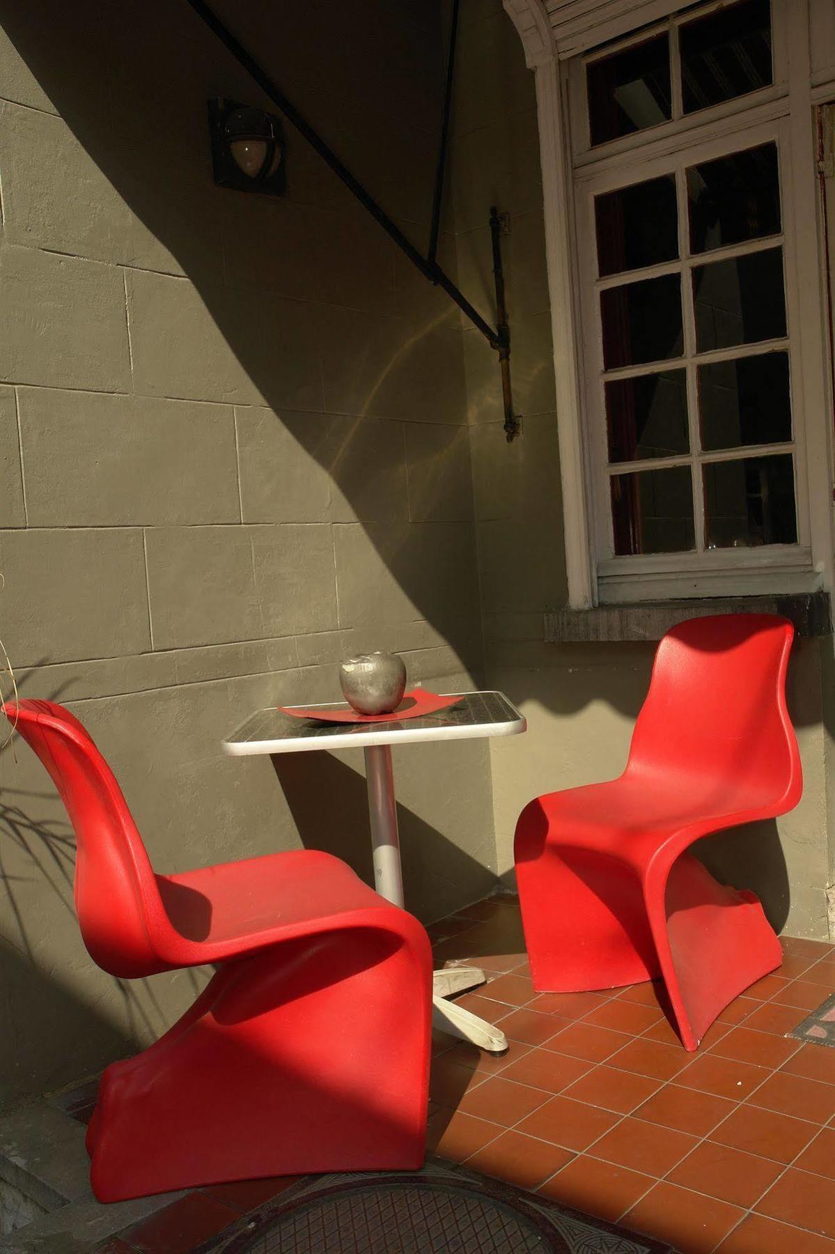 Monty Small Design Hotel Woluwe-Saint-Lambert Экстерьер фото